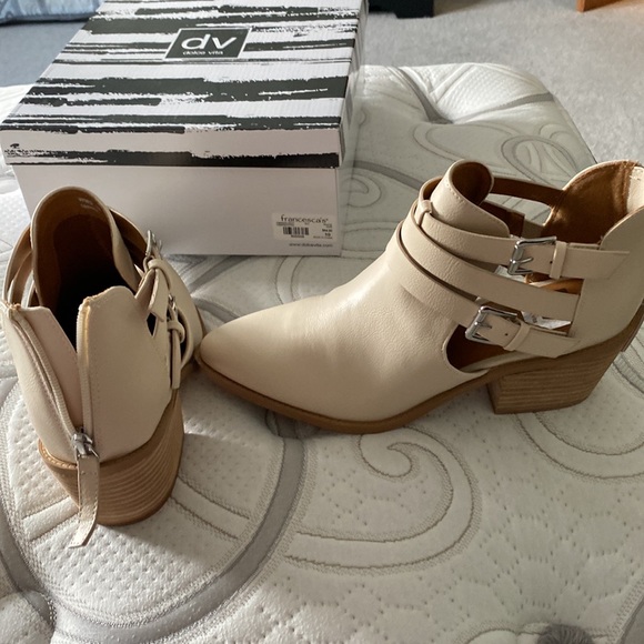 Ladies boots. Brand new - Picture 2 of 4